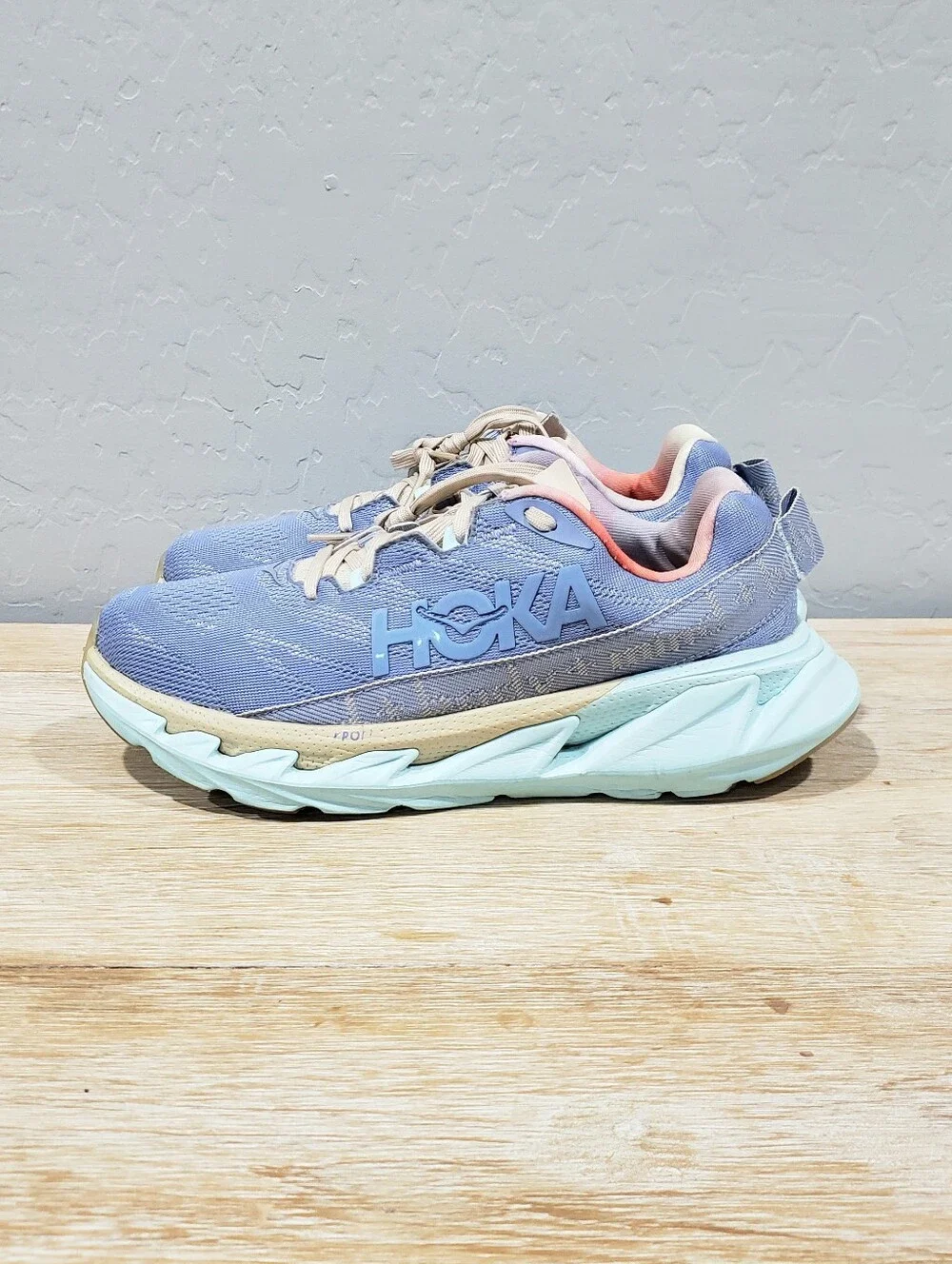 HOKA ONE ONE Women's Elevon 2 